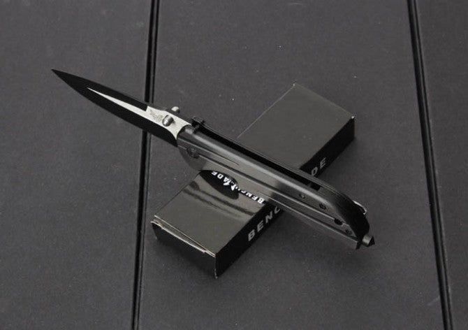 Quick folding knife