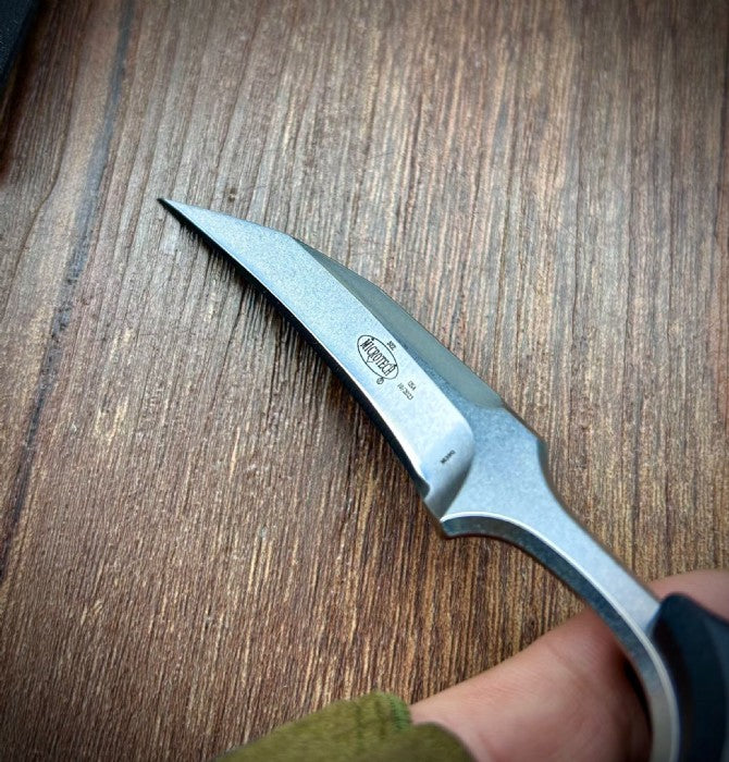 Bee Hand Stiletto