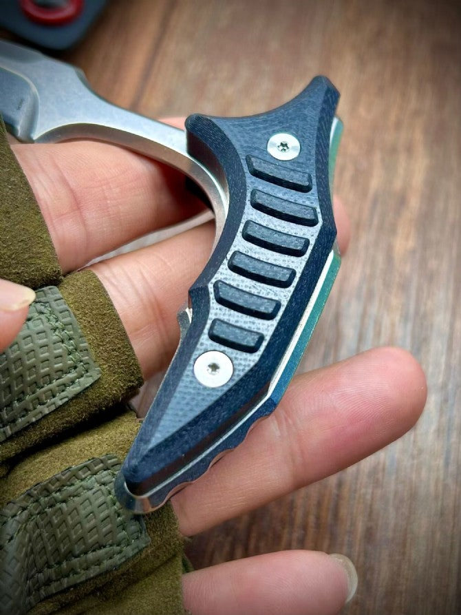 Bee Hand Stiletto