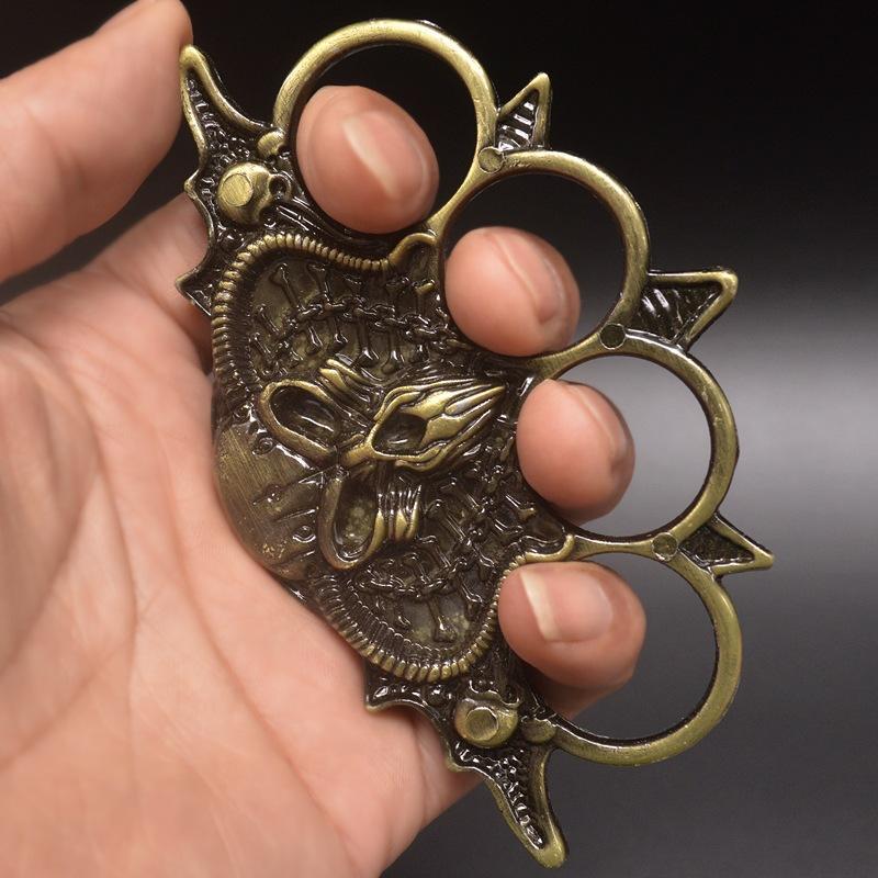 Hot Selling 1/2pcs Thick High Strength Tactical Finger Ring Finger Tiger Tactical Survival.
