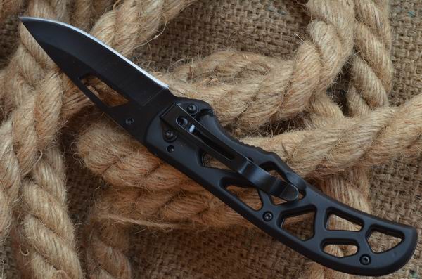 Small folding knife