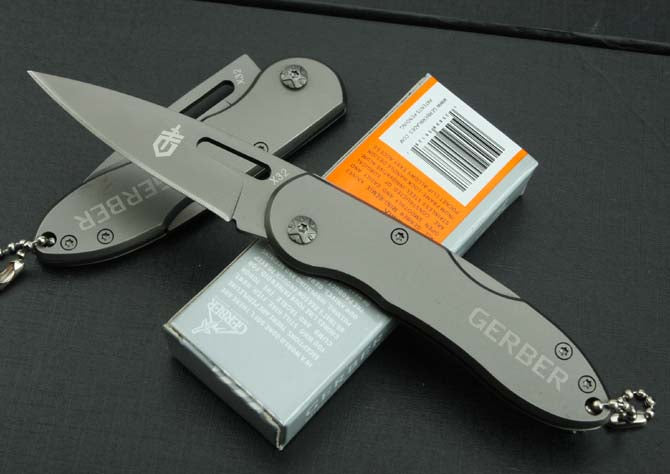 Small folding knife
