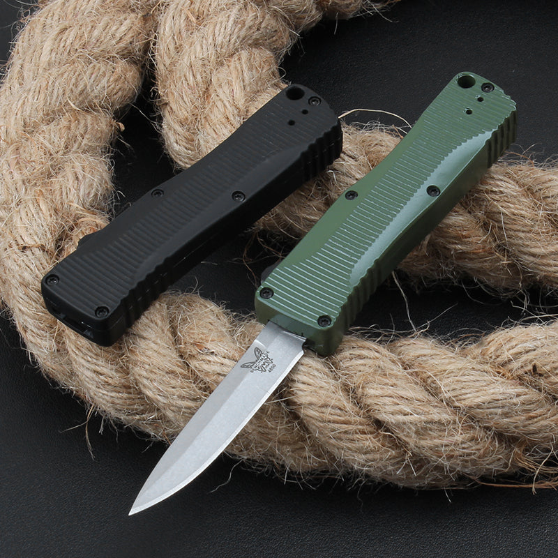Straight Switchblade